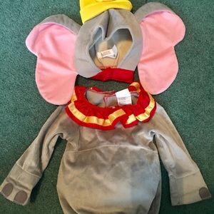 Disney lil elephant NWT no damage velvet